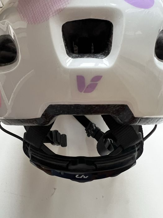 Шлем велосипедный детский Giant Liv