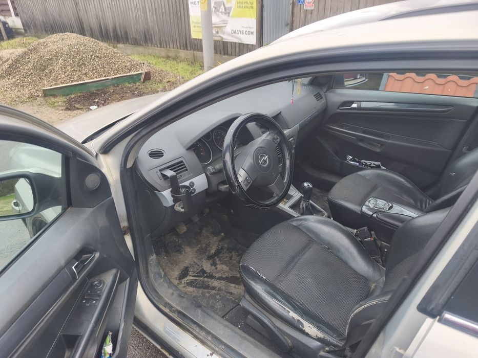 Opel Astra h 1.6 benzina și gpl