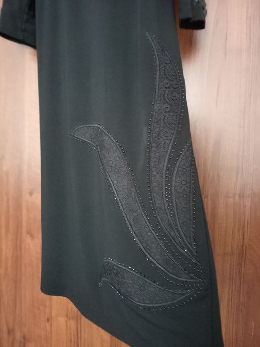 Qora ko'ylak, toshkent