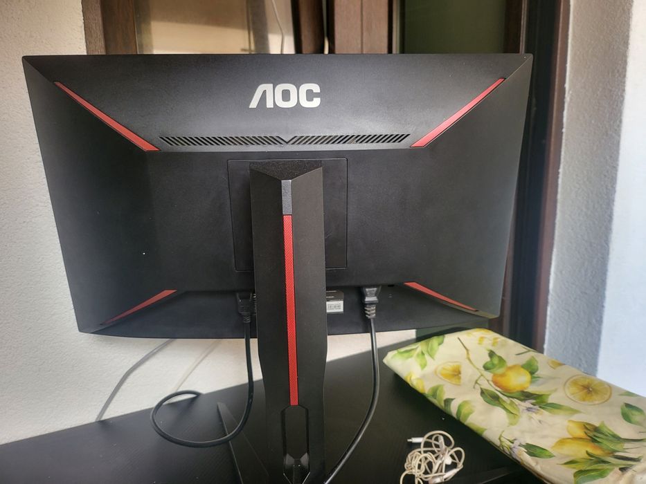 Vând monitor aoc  displey spart