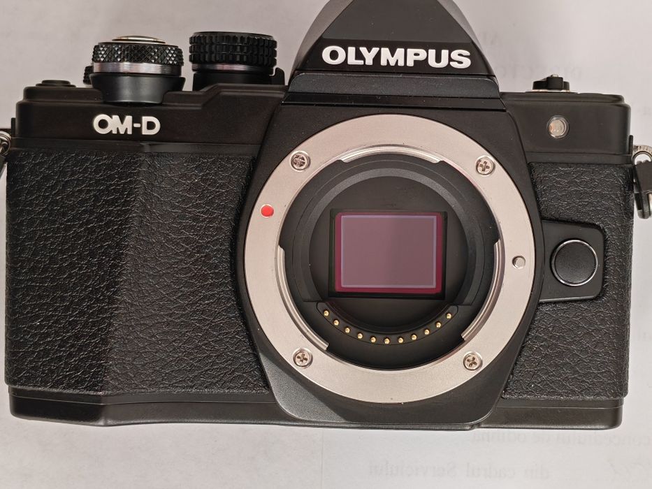 Olympus OM-D E-M10 Mark ll ca NOU + Olympus 12-50mm