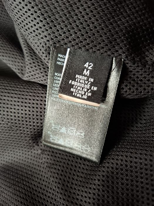Karl lagerfeld дамско кожено яке M размер.