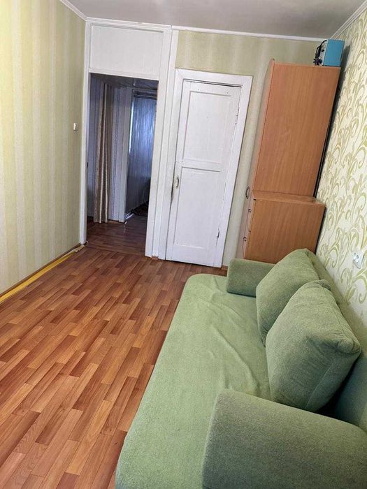 Продам 3 ком кварт в р-оне м. Северный