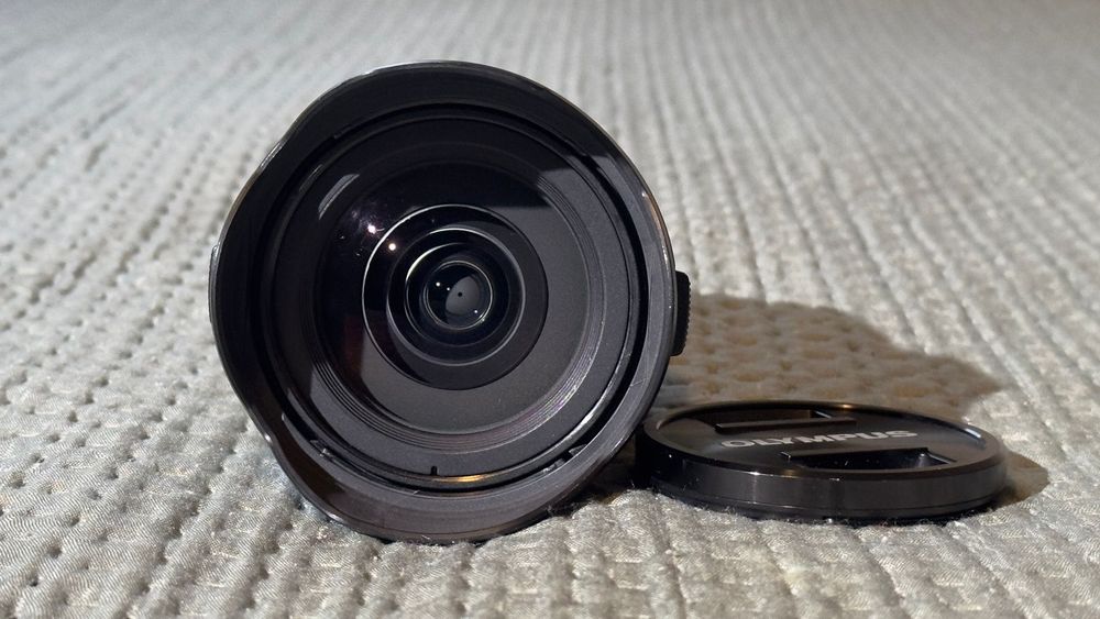 Obiectiv Olympus M.Zuiko 12-40 f2.8 PRO