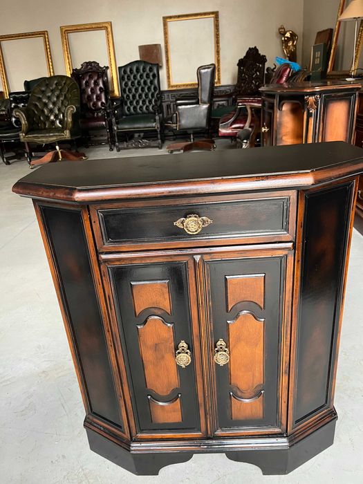 Comoda/Consola recent reconditionata!