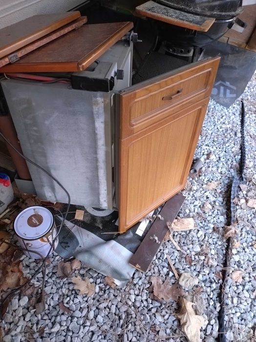 Хладилник за каравана