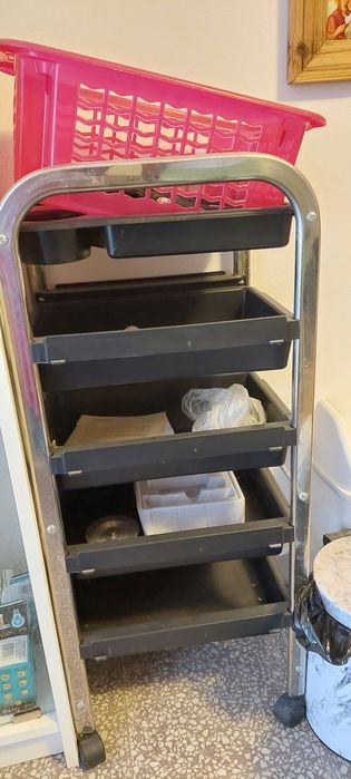 Фризьорски оборудване, разпродажба