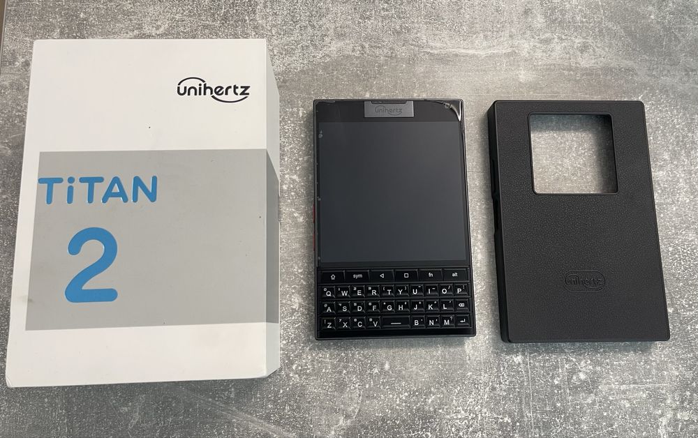 Unihertz Titan 2 12gb ram 512gb stocare