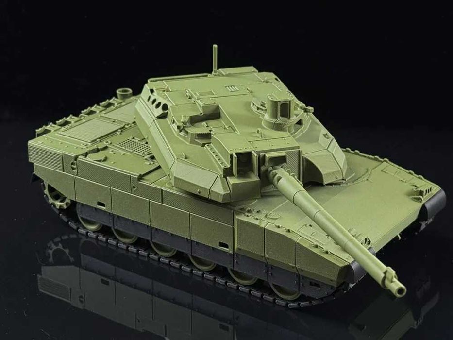 Kit asamblare model tank Leclerc pentru expus, scara 1:35