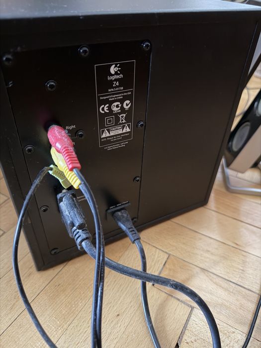 Boxe Logitech Z4