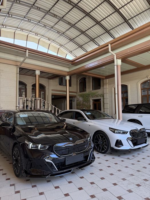 BMW i5edrive m40L