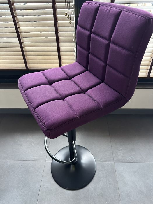 Бар стол Queens с 2г гаранция и безплатна доставка