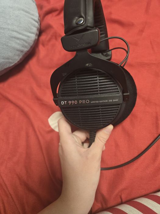 Casti DT 990 Pro 250 Ohm Limited Edition