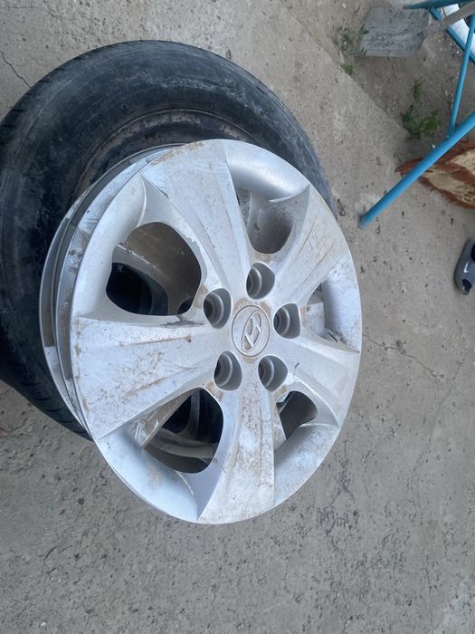 Колеса R15.