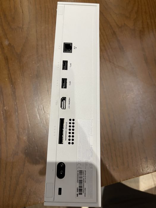Продается xbox s как новый