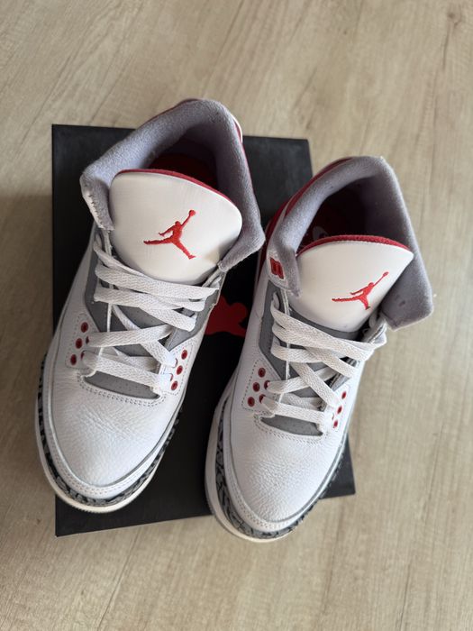Air Jordan 3 Retro (GS) – White / Fire Red / Black