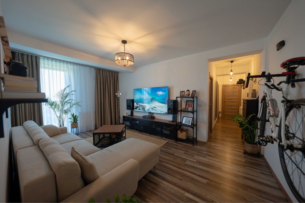 Apartament cu 3 camere de inchirat