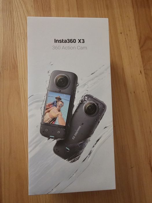 Экшен камера Insta 360 x3
