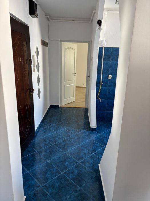 De vanzare apartament 2 camere,confort 1