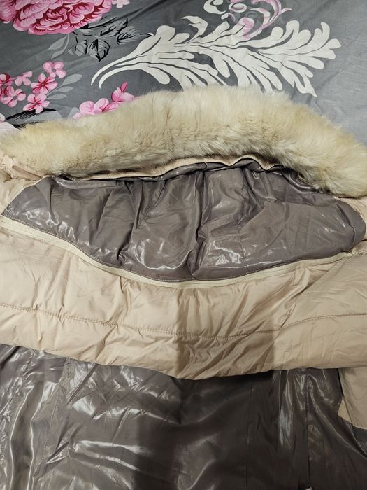 Geaca guess , groasa , xs