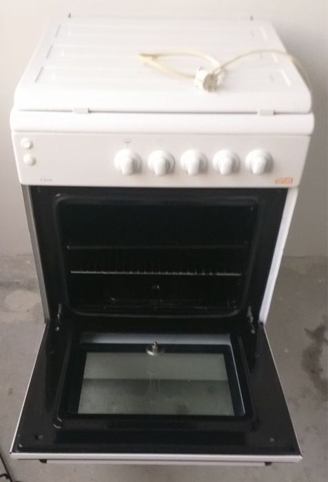 Артел газ плита сотилади !