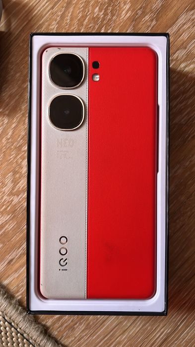 Продам iqoo neo 9