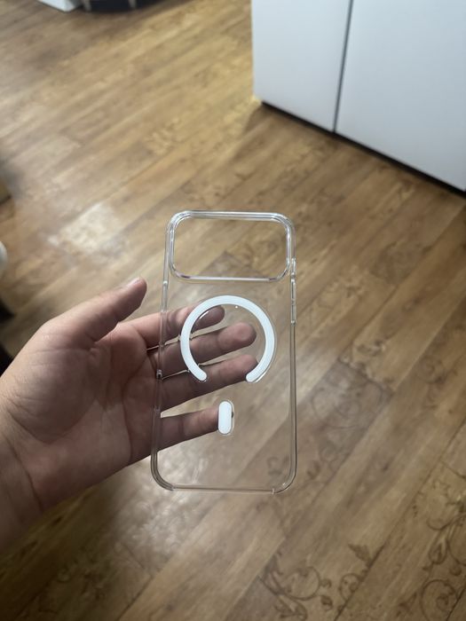 Чехол на iPhone 17 pro max оригинал