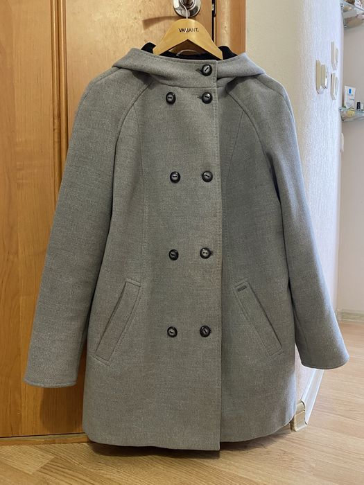 Продам полупальто демисезонное