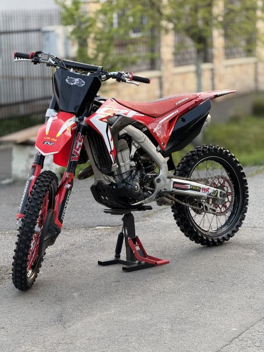 Vând Honda CRF 450R Impecabil 2020 Injecție/Pornire buton/Mape/3999€neg!