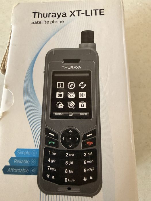 Thuraya XT Lite satelite