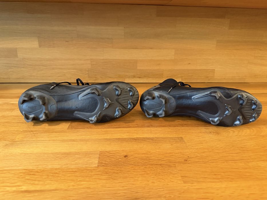 Бутонки Найк 44.5 малко употребявани