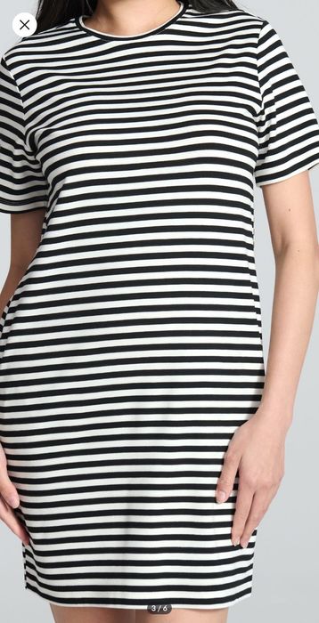 Дамска рокля тип тениска