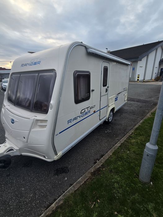 Rulota de 4 persoane