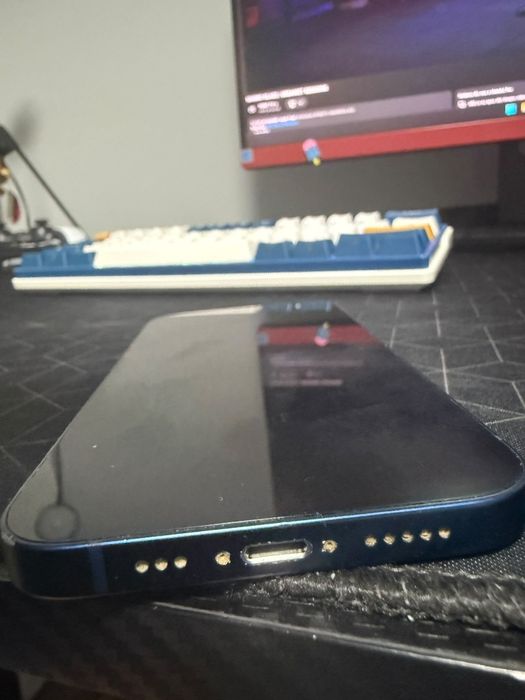 2X Iphone 12 64gb 84% sănătate baterie(pret per bucata)