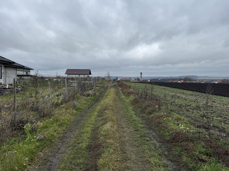 Teren intravilan Catamarasti deal