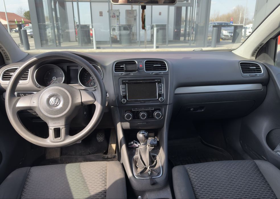 Volkswagen Golf VI 1.6TDI DPF