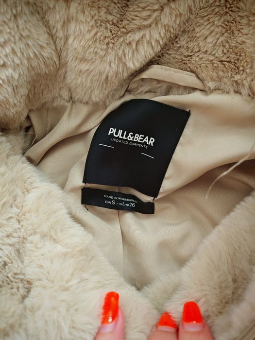 Jachetă blana Pull & Bear