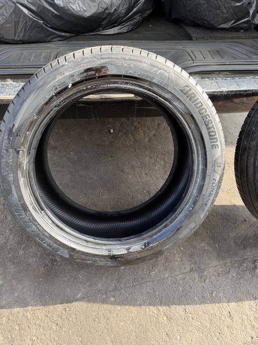 Anvelope 245/45R18 vara