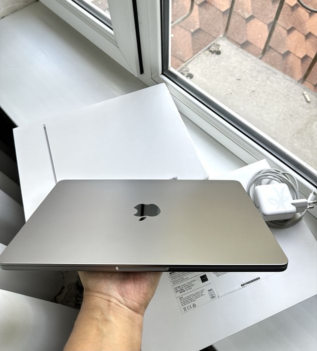 MacBook Air M2 Space Gray 8/256GB
