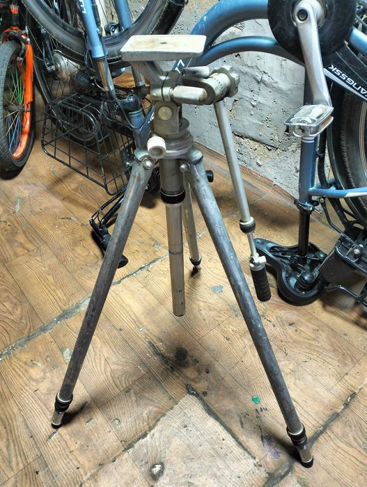 штатив большой больше 2 метра