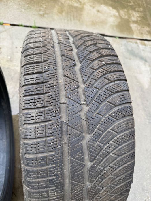 Зимни Гуми Michelin 225/40/18