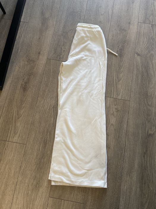 Нови бели дънки Zara