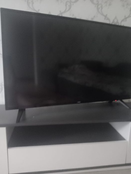 PHILIPS телевизор