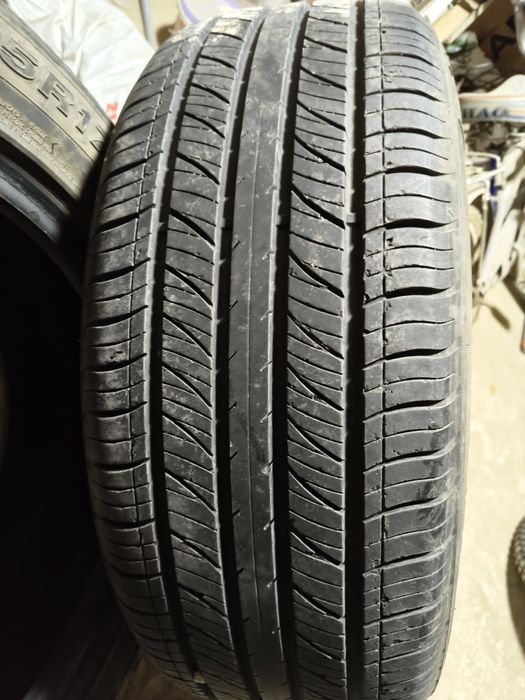 Продам Шины 215/55/17