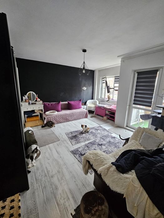 Garsonieră decomandată 40 mp + balcon – Zona Promenada