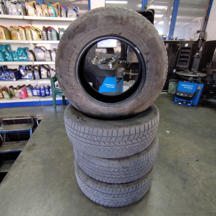 Гуми Continental WinterContact TS850 265/65/17" 112H DOT 4821