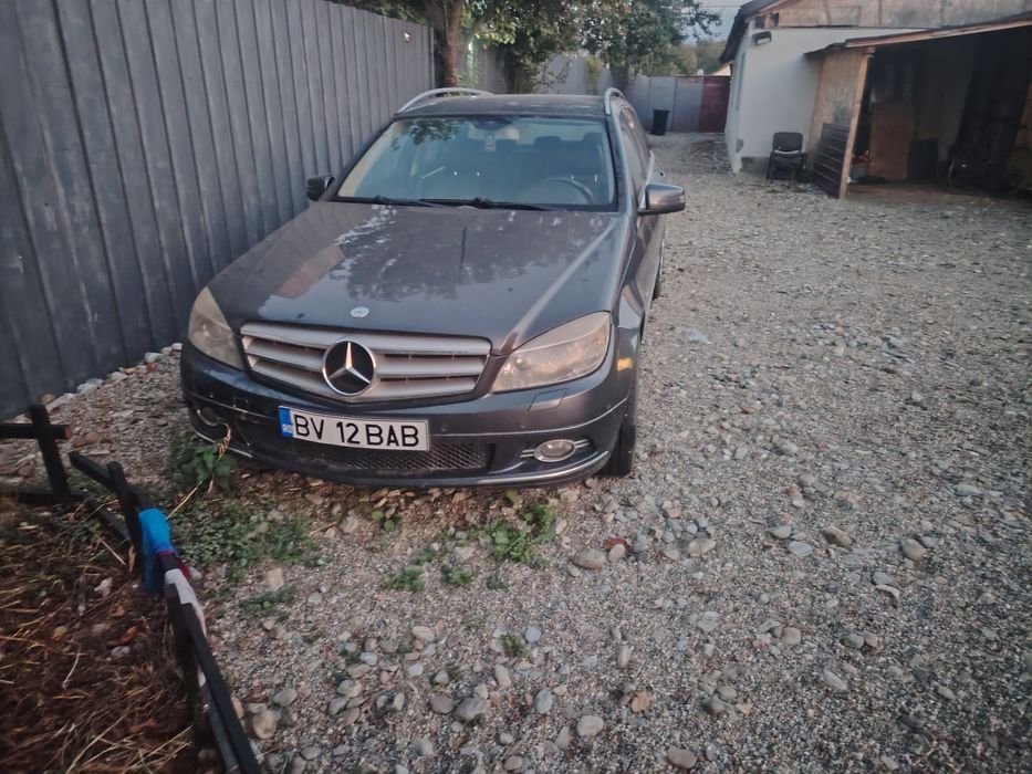 Vand Mercedes c220
