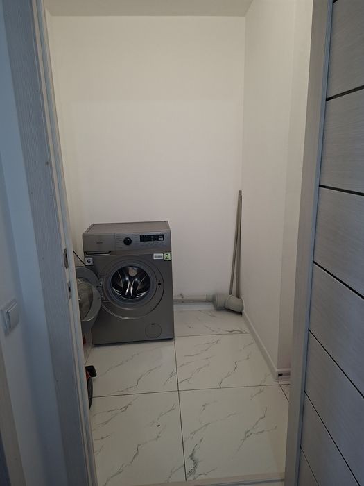 Сдам 2 комнатную квартиру