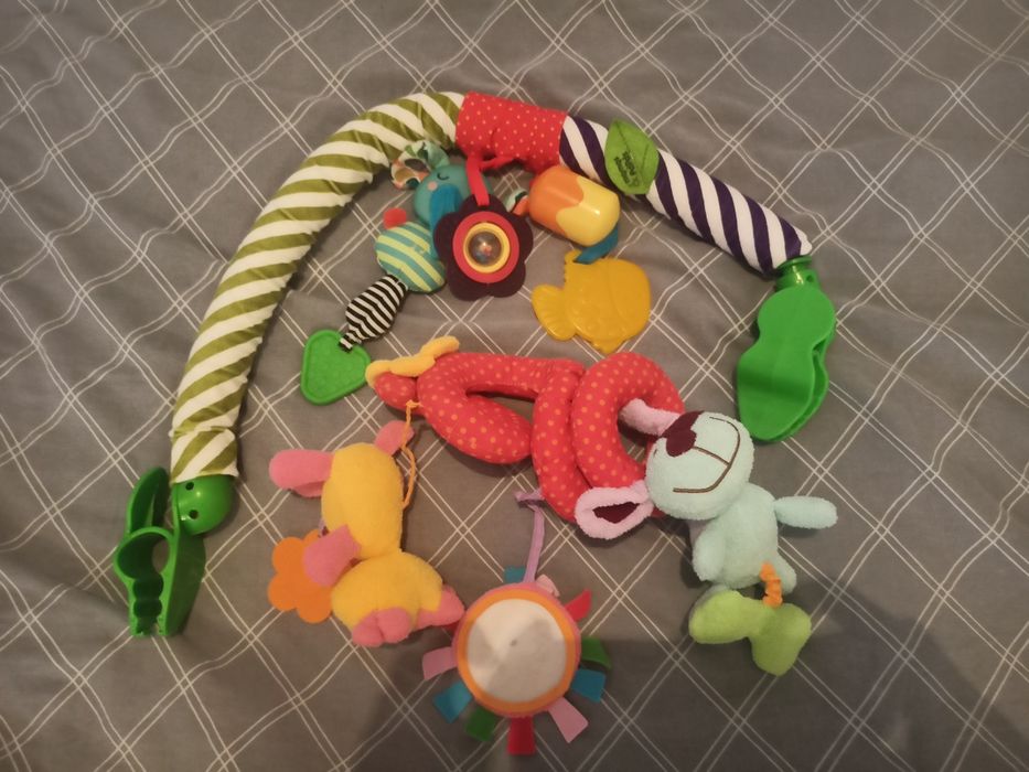 Продам детские игрушки