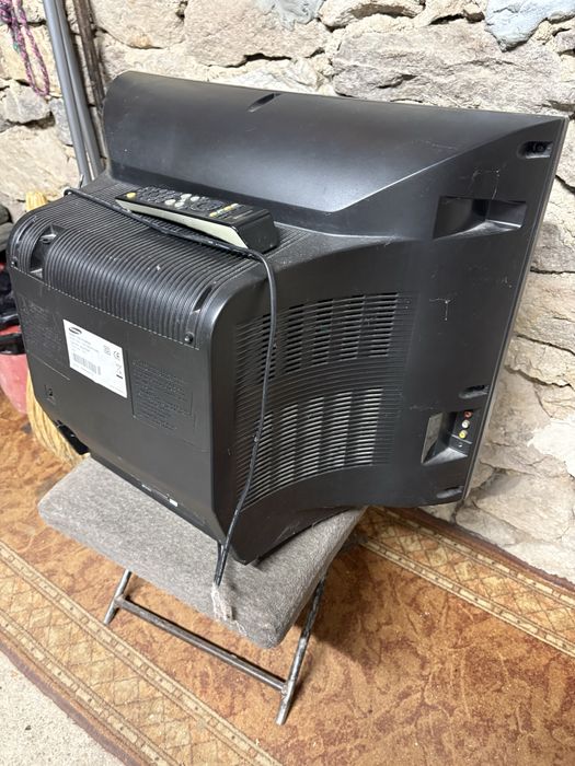 Телевизор Samsung